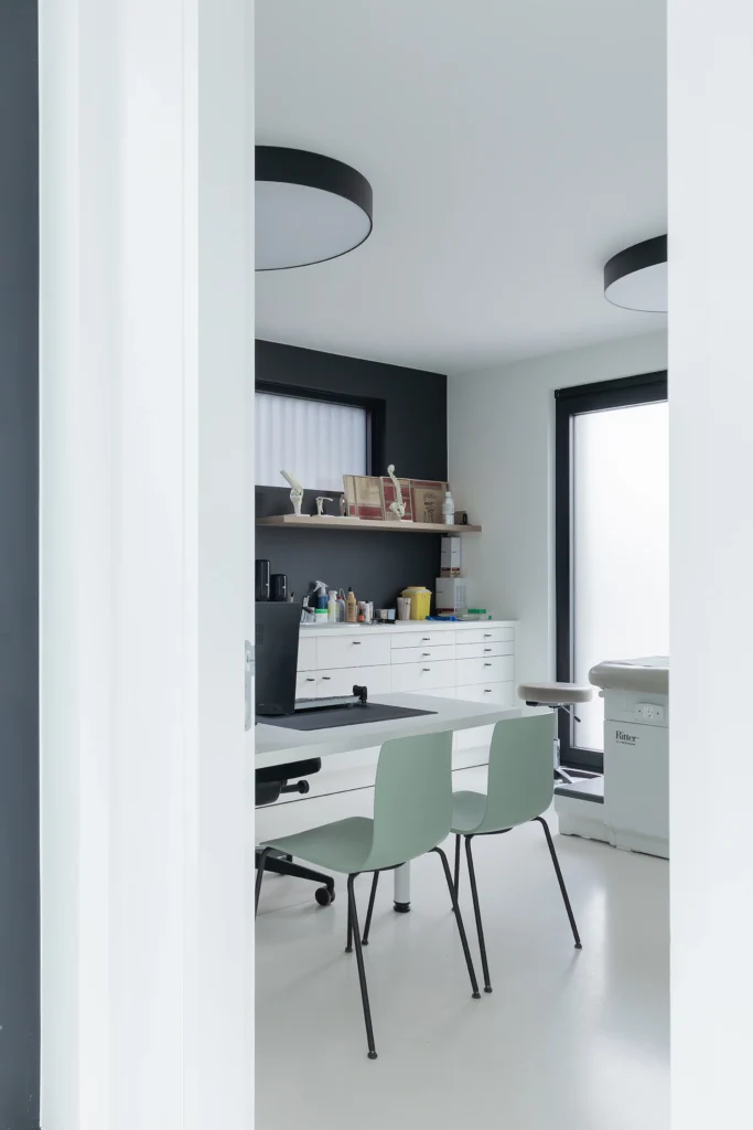 ARCHID Project 21109 artsen groepspraktijk Deinze 2025 V Clarysse 20 (1)